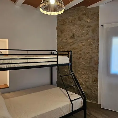 Casa Les Carolines Camarles